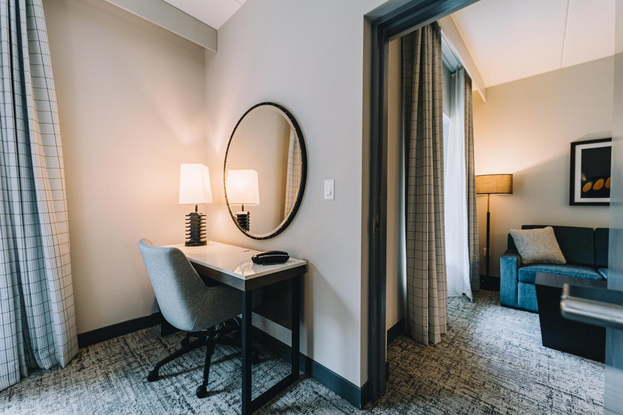 Embassy Suites By Hilton Gatlinburg Resort Extérieur photo